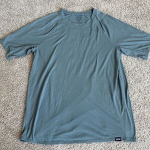 Patagonia Men's Capilene Cool Trail Blue T-shirt Size M
